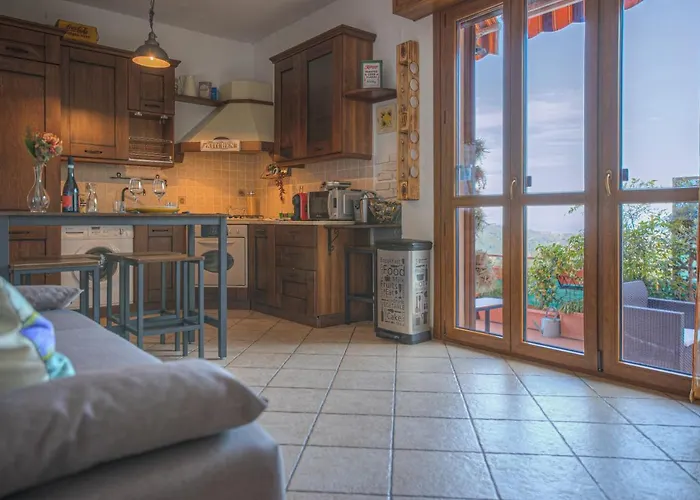 Casa Marta Verde, Relax E Vista Panoramica Lägenhet San Martino di Noceto